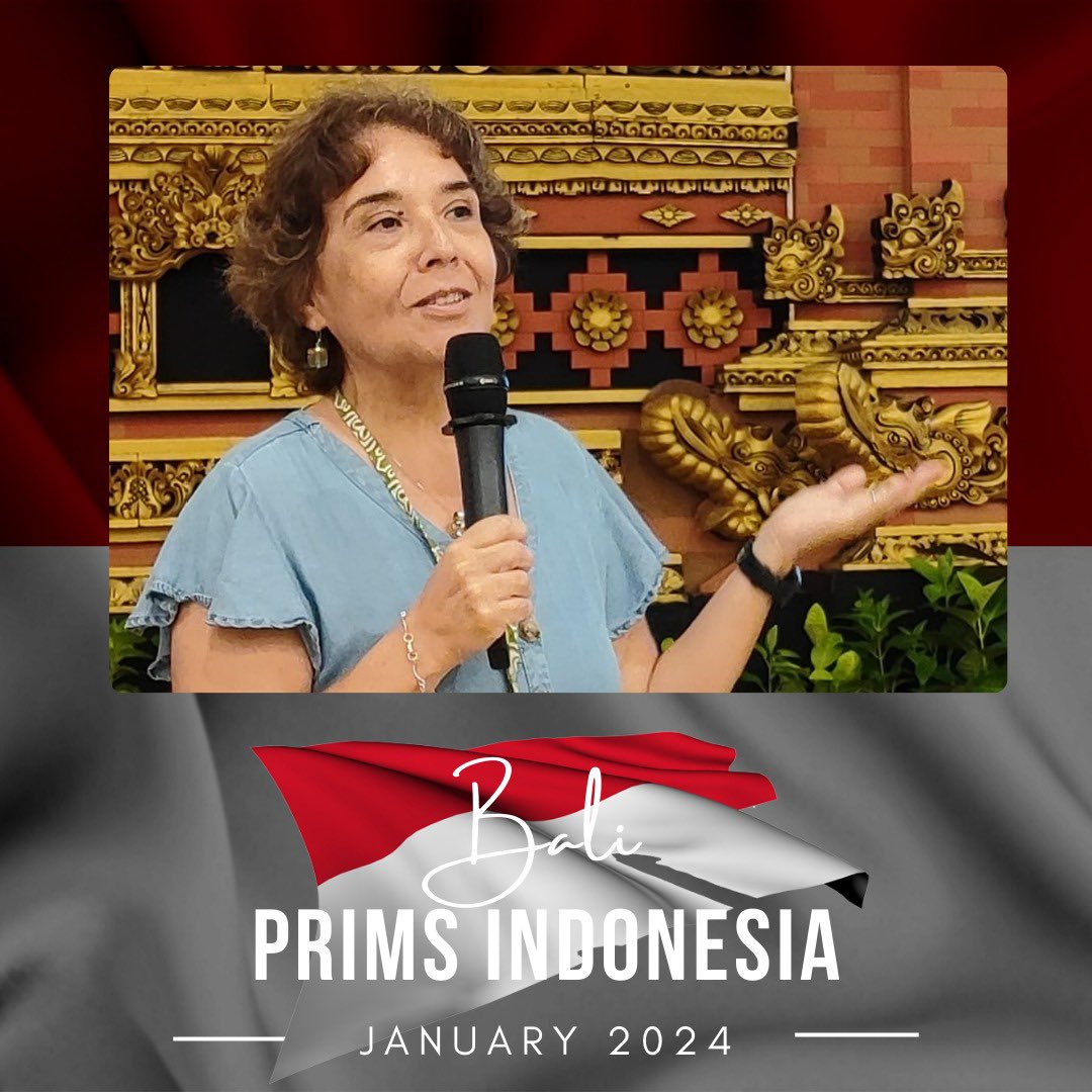 🇵🇪 @hedwiglugaro unveiling the big news here at @aiic_prims in Bali: mark your calendars for the AIIC Assembly, at the Swissôtel in Lima, January 8-11, 2025. 🇵🇪 

Vámonos todos a Lima!
#conferenceinterpreters #conferenceinterpretation