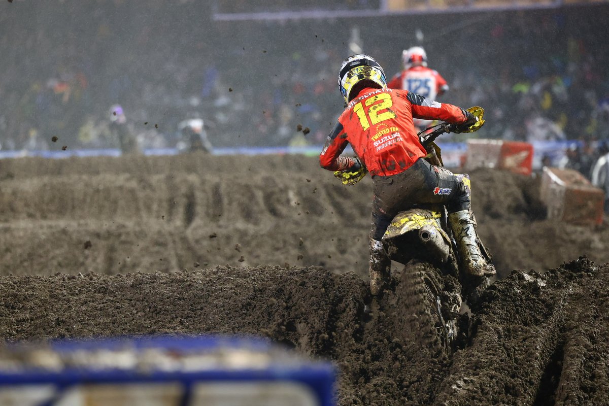RMFantasySX's tweet photo. Here are your top 5 finishers and wildcard for San Francisco.
1. Chase Sexton
2. Eli Tomac
3. Ken Roczen
4. Shane McElrath
5. Aaron Plessinger
WC. Austin Politelli https://t.co/B26oRol66O
