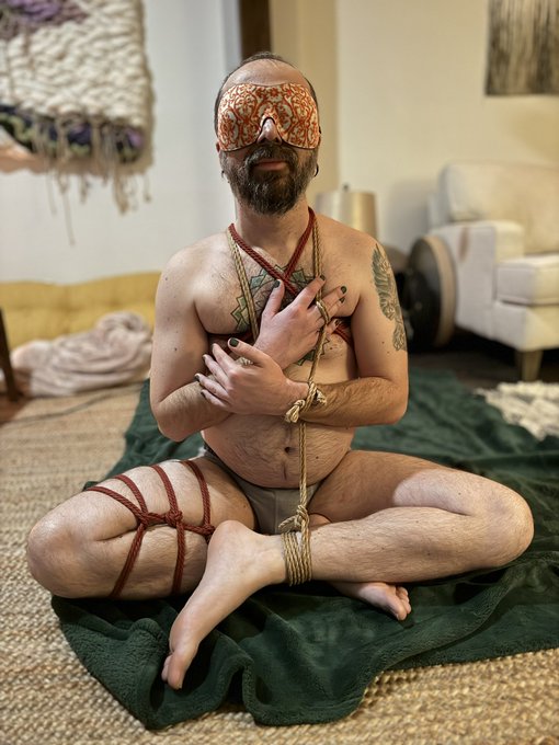 Taking my lover deep. That sweet smile 😊 he loves not having to think https://t.co/XanvXqwHOI<a href="/tag/atx"class="tags"><span>#atx</span></a>