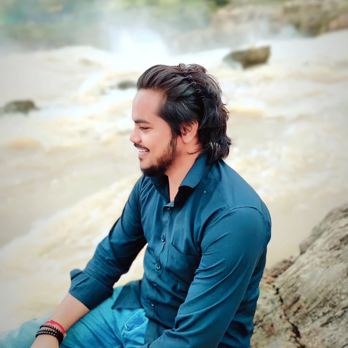 Shubh0096's tweet photo. The Beauty of India is Unbeatable.
We see whole world inside India🇮🇳.
 #ExploreIndianIslands #ExploreNature #explore #India https://t.co/a9hN6NtCsE