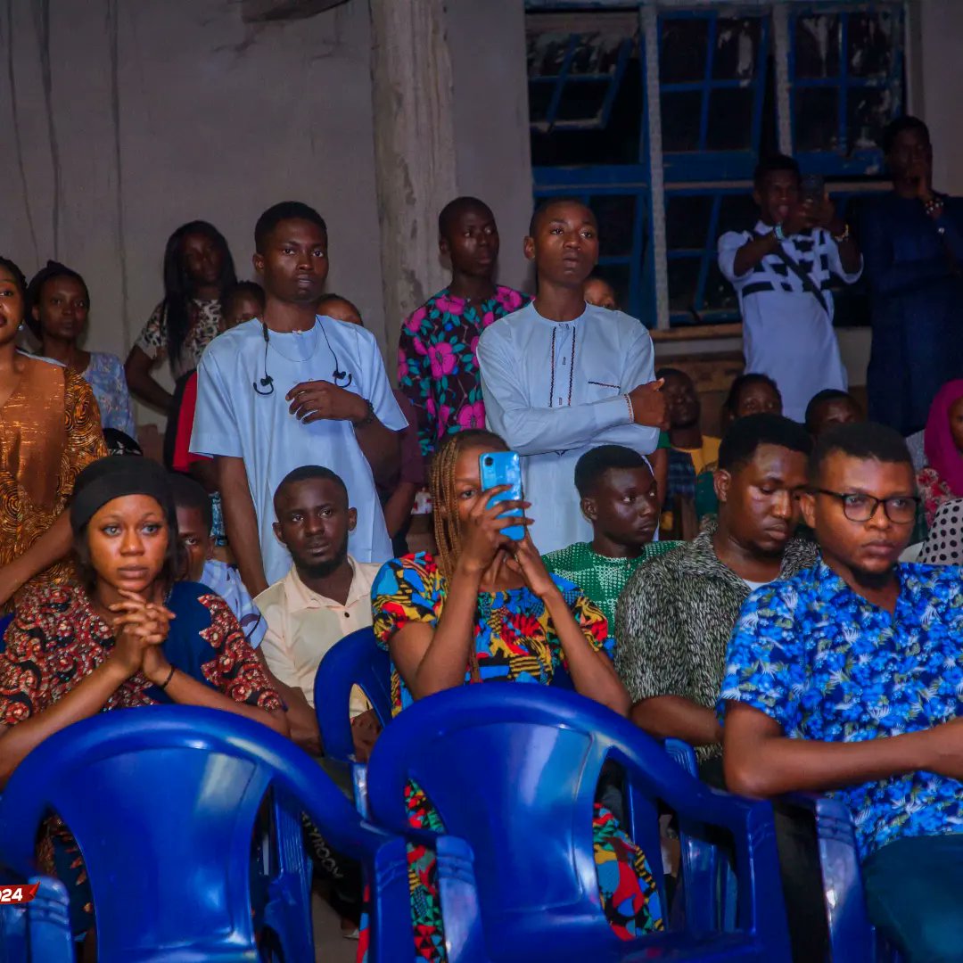 edgexploits's tweet photo. For we are like the City on the hill, we are not hidden. We are precious in our Father's sight. He has blessed us so much that we can't afford to go back to the past, for now, tomorrow and forever we've vowed to go with Him where ever He goes. 
 
Sunday💐

#doxaexperience2024 https://t.co/nJq997rfSV