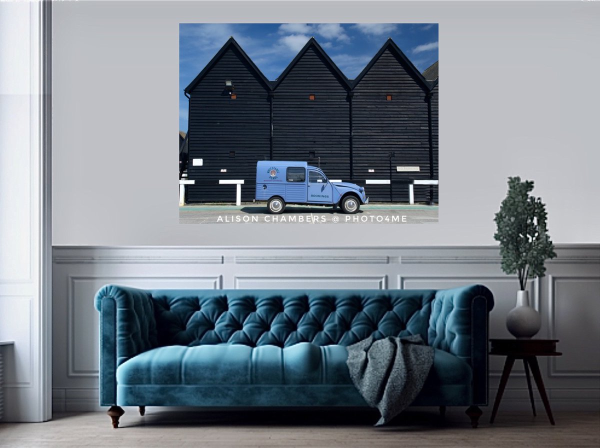 Whitstable Pearle©️. Available from; shop.photo4me.com/1296007 & alisonchambers2.redbubble.com & 2-alison-chambers.pixels.com #whitstable #WhitstablePearl #whitstablekent #whitstablebeach #whitstablelife #whitstablebusinesses