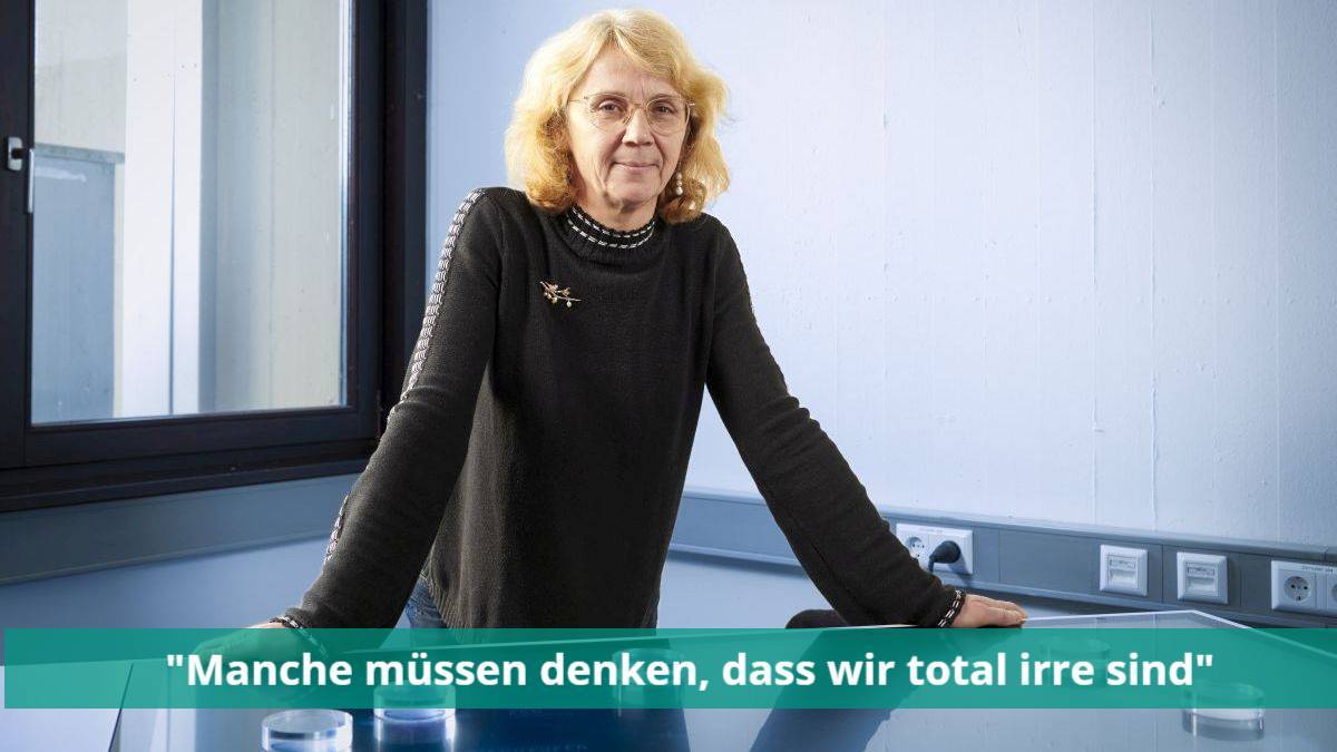 #DunkleMaterie, das #Universum und Frustrationstoleranz: Margarete Mühlleitner vom Institut für #TheoretischePhysik des KIT erforscht, warum es mehr #Materie als #Antimaterie im All gibt. Forschungsmagazin lookKIT (S. 18): sts.kit.edu/downloads/look…