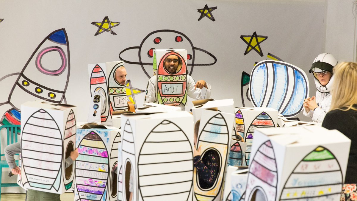 🚀 T-minus 3 days 🚀 Ready, Steady, Lift Off! is an immersive theatre show combining live performance, music, storytelling and painting into one interactive theatre show. Book now: bit.ly/unicornliftoff 17 Jan - 18 Feb | For ages 3 - 8.