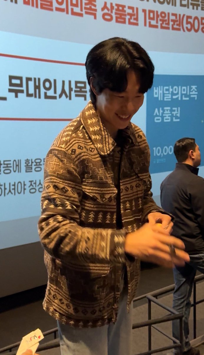 웃는거 귀여워 죽겄어!!!!!!!