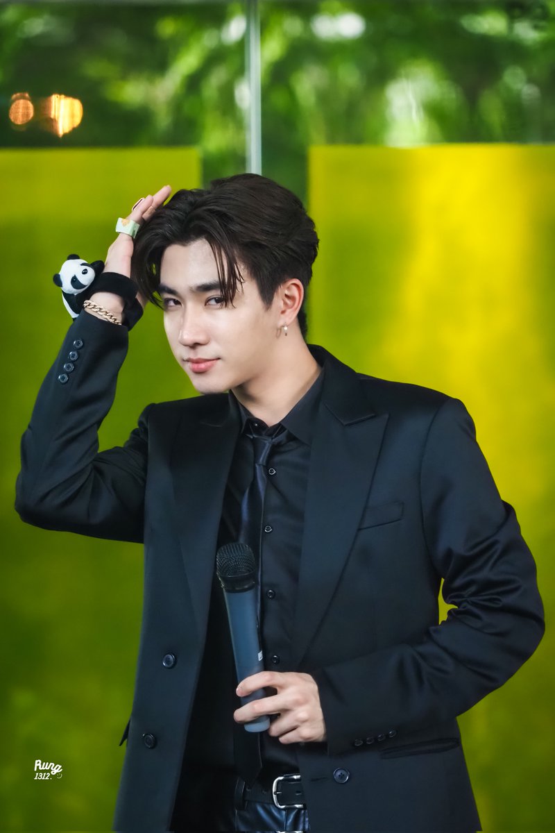 Rung1312's tweet photo. แล้วใครจะเท่เท่าน้องเพิ้ดอ่ะ ไม่มี๊~~~~

#KIDSAWARDSxPERTHCHIMON 
PERTHCHIMON x KIDSAWARDS
#KDPPE #PerthTanapon 
@perthppe https://t.co/0Wk8TplJwo