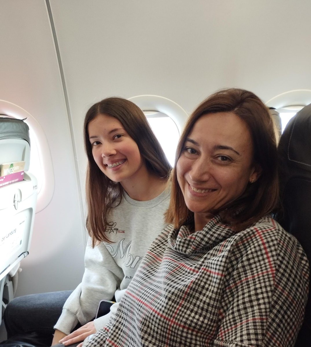IES SORTS DE LA MAR (@sortsdelamar) on Twitter photo Empieza la inmersión lingüística de nuestra alumna Ainara de 1BACh, en Heilbronn, Alemania. 🇩🇪🇪🇺
Movilidad de larga duración Erasmus+ de seis semanas,en el
Theodor-Heuss-Gymnasium,
Lo acompaña la profesora Marta Lafuente. <a href="/EUErasmusPlus/">Erasmus+</a> <a href="/sepiegob/">SEPIE</a> <a href="/GVAeducacio/">GVA Educació</a> <a href="/Erasmus_Project/">Erasmus+ Projects</a> Empieza la inmersión lingüística de nuestra alumna Ainara de 1BACh, en Heilbronn, Alemania. 🇩🇪🇪🇺
Movilidad de larga duración Erasmus+ de seis semanas,en el
Theodor-Heuss-Gymnasium,
Lo acompaña la profesora Marta Lafuente. <a href="/EUErasmusPlus/">Erasmus+</a> <a href="/sepiegob/">SEPIE</a> <a href="/GVAeducacio/">GVA Educació</a> <a href="/Erasmus_Project/">Erasmus+ Projects</a>