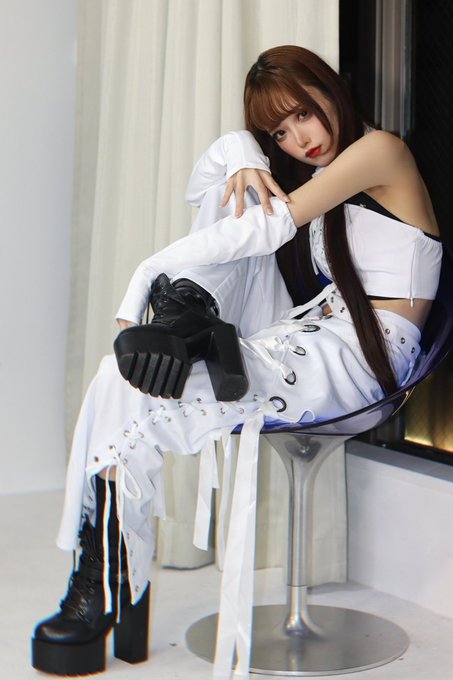 Twitterのコスプレ画像13