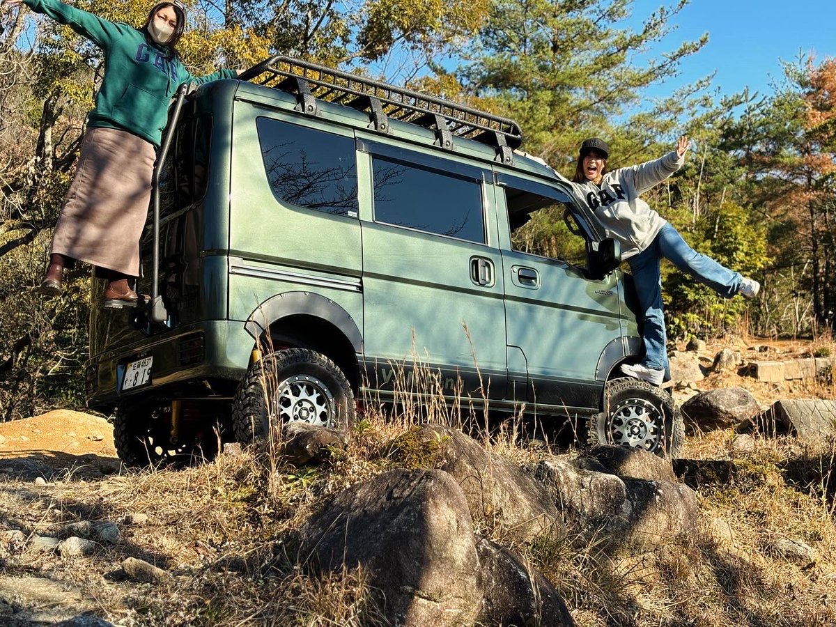 vanping_saga's tweet photo. vol.オフロード女子

#フィールド佐賀大和 
#オフロード 
#offroad 
#九州絶景
#九州旅行
#九州観光 
#vanping佐賀
#vanping
#バンピング
#軽キャン
#カスタム
#アウトドア
#車中泊
#ドライブ
#キャンプ
#キャンピングカー
#リフトアップ
#エブリイ
#DA17V
#佐賀県
#鳥栖
#福岡
#筑紫野
#久留米 https://t.co/1UtWNx9Bmj