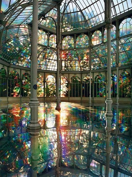 noveliciouss's tweet photo. A #writer, I think, is someone who pays #attention to the #world.
-Susan Sontag
#amwriting #writerslife #writing https://t.co/DnndF9aVuf