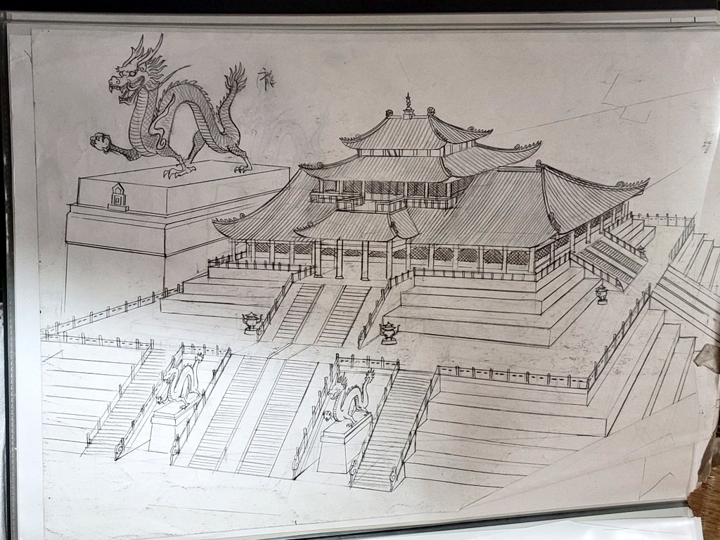 馬車とかボツ下書きとか城とかモブ武将とか。馬車は普通二頭立てか四頭立てで三頭立てなんかないのだが(真ん中に軸が入るから)描くの大変だから減らせ言われて無理矢理減らされた記憶がある 