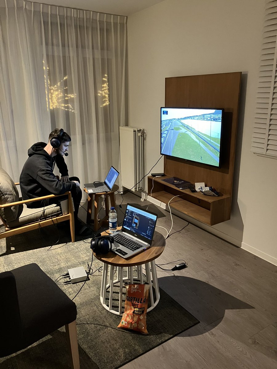 6 hours to go at Daytona! Me, <a href="/CMR_18/">Cameron Rodger</a> and our hotel setup are here to take you to 2 hours remaining in the 5th race of the <a href="/rf2VEC/">rF2 VEC</a> championship for Season 16 here: youtube.com/live/5dhOJCzzd…