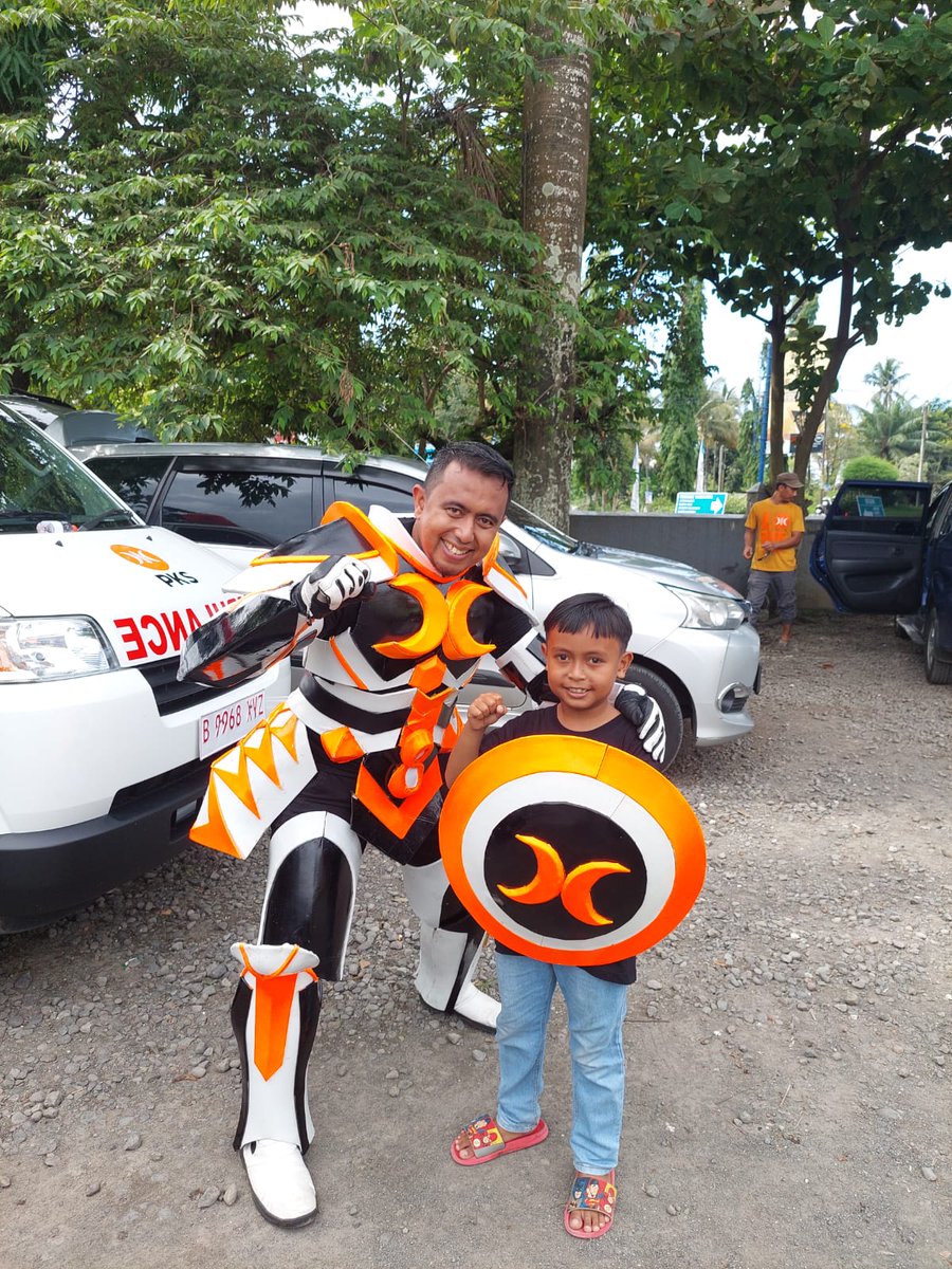 UusRsd's tweet photo. Yang ini mah di Pangandaran, gaes! Siap #AMINAjaDulu
Ada Satria Keadilannya (bukan Satria Bajaringan yaa yang kalah nyapres jadi menteri itu)๐ท
#FlashmobPKS https://t.co/AuSSHdWyw5