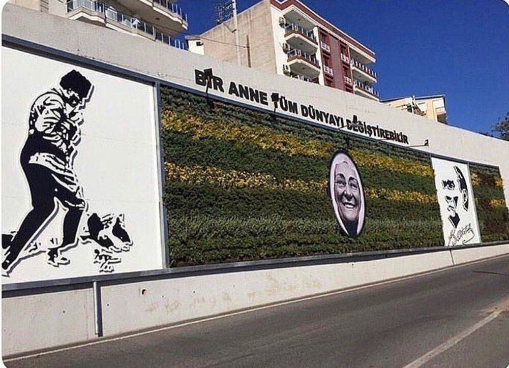 izmirgibiyiz's tweet photo. Bir Anne, tüm dünyayı değiştirebilir.
Saygı, minnet ve rahmetle.. #ZübeydeHanım https://t.co/cWlmBF7Ls7