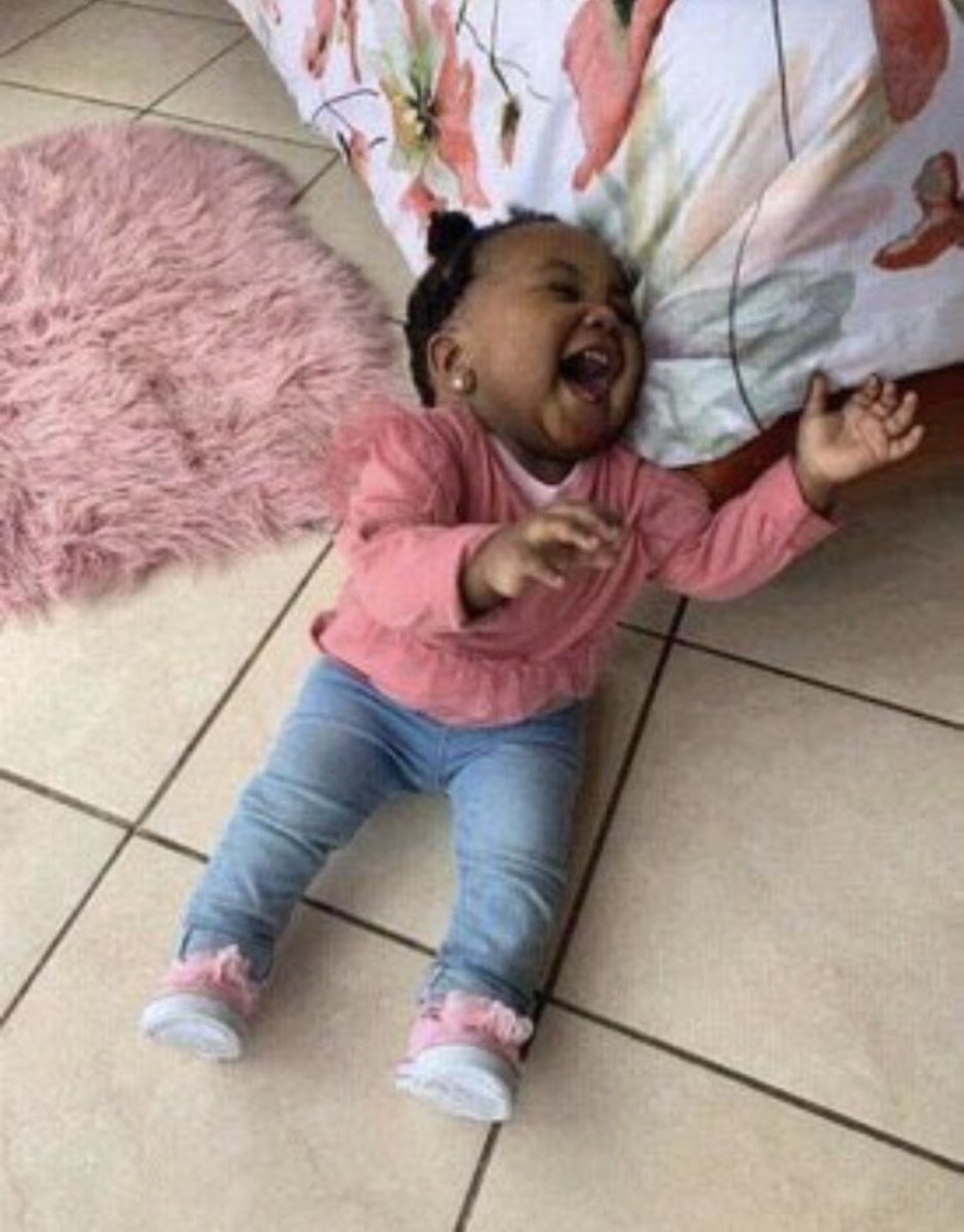 may_t89's tweet photo. @danielmarven And what was your response😂 https://t.co/tTHkkRytEg
