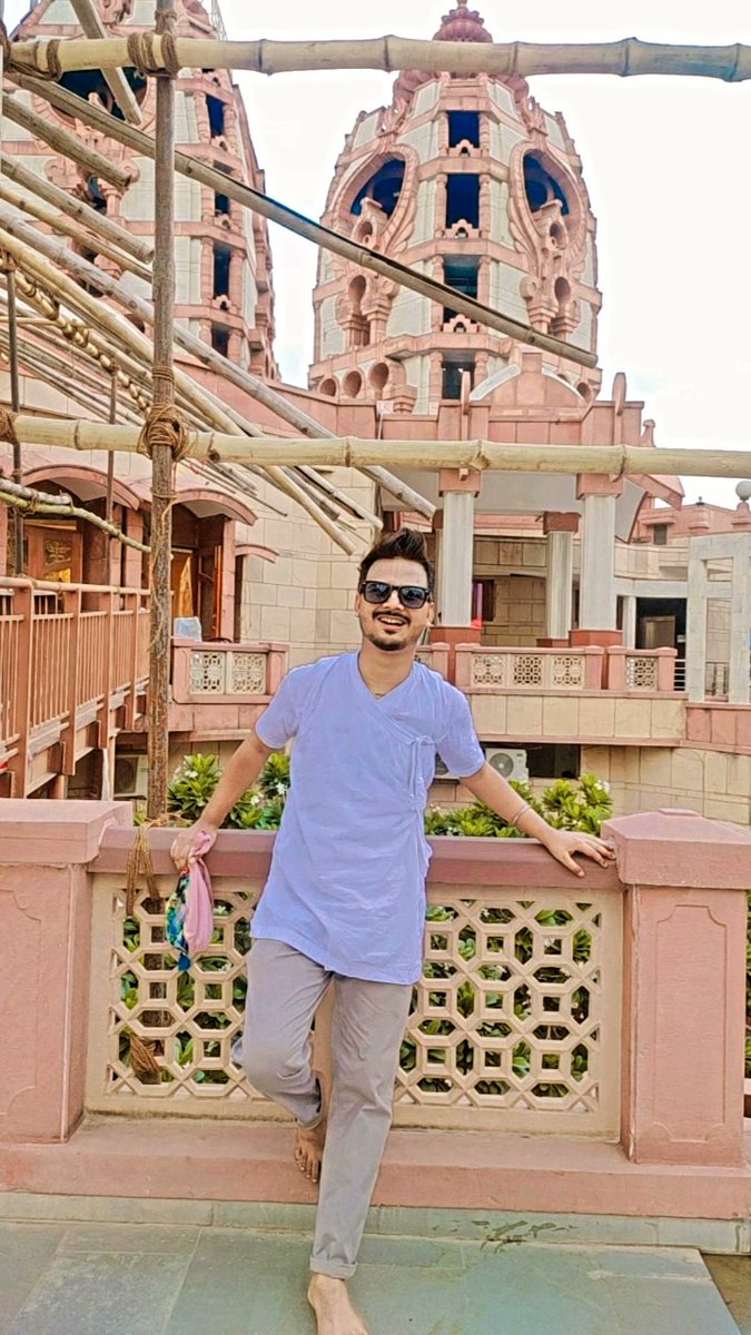 ManishDas9383's tweet photo. Happy Makar Sankranti
Hare Krishna

#HappyMakarSankranti #HappySankranti #Harekrishna #Delhi #Delhiboy #weekend #WeekendVibes https://t.co/0n5gv0NOap