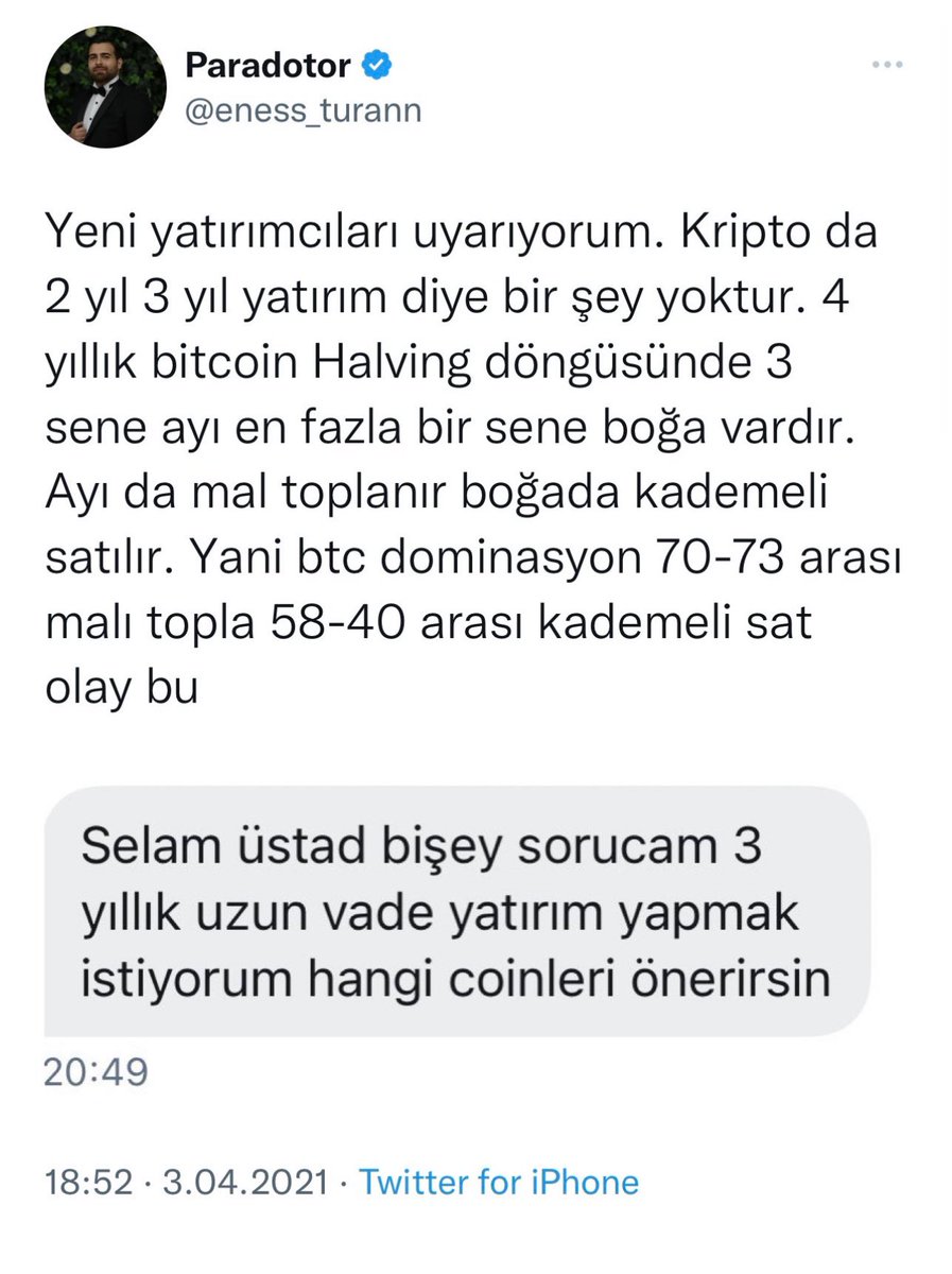 paradotor's tweet photo. STRATEJİ ( Herkesi ilgilendiren bir yazı) Özellikle eleştirenler iyi okusun.

Benim boğada bir stratejim vardır. 2020-2021 sürecinde kriptodaki genel bakiyemin %80’nini aşama aşama Mayıs 2021’e kadar çektim. Hani o 1000x yaptığımız süreç. Kalan %20 bakiyeyi de BTC’nin 84K ve 120K’ya kadar gidebilme ihtimaline karşılıkta hep tutarım. Bu boğada da 130K-140K’ya kadar %80’i çıkıp 200K üstü ihtimaline karşılık %20 bırakma planım var. Bu benim hep uyguladığım bir şey. 

Bu hani milletin eleştirdiği FLM, SXP, REEF, RACA bunlar son dönem sepetin ürünleri. TWT, KAVA, MBOX ( Bunlar da güzel kâr oldu) bunlar da son sepetin ürünleri. Kalan %20 sepetin ürünleri yani. NWC ve TFBX gibi küçük projelerde de 120K ihtimaline karşılık bazı yüksek hedefler verdiğim doğrudur. Fakat 120K’ya gelme şartıyla o hedefler verildi. Bunu defalarca o dönem açıkladım. 

Bir insan NWC’den mağdurum diyorsa büyük ihtimal parasının %50’sini yatırmıştır. Fakat benim geriye kalan %20’lik sepette %5 yer kaplıyordu. TFBX %2 falandı sanırım. Bu benim en son önerdiğim şeydi. Ben kimseye paranın %50’sini NWC’ye yatır demedim öyle bir şey yapana o dönem hakaret ediyordum olayın ciddiliğini anlasın diye. 

O dönem 2021 boğasının en şiddetli yaşandığı dönemde yeni yatırımcıya yüklü mal almayın, 2022-2023’ü bekleyin diye serzenişlerim oldu. Şimdi bir kısmını paylaşıyorum 🔥👇