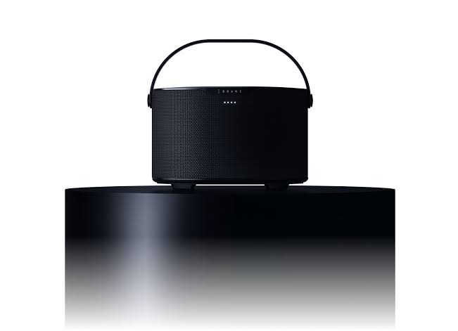 technivier's tweet image. Best of #CES2024 
Brane X Speaker:  It’s a portable Wi-Fi and Bluetooth speaker that has a real, bona fide subwoofer in there. Not a bass port, not a woofer – a subwoofer that’s the equivalent of an eight-inch sub like you'd find in a soundbar’s separate subwoofer unit.  #BraneX