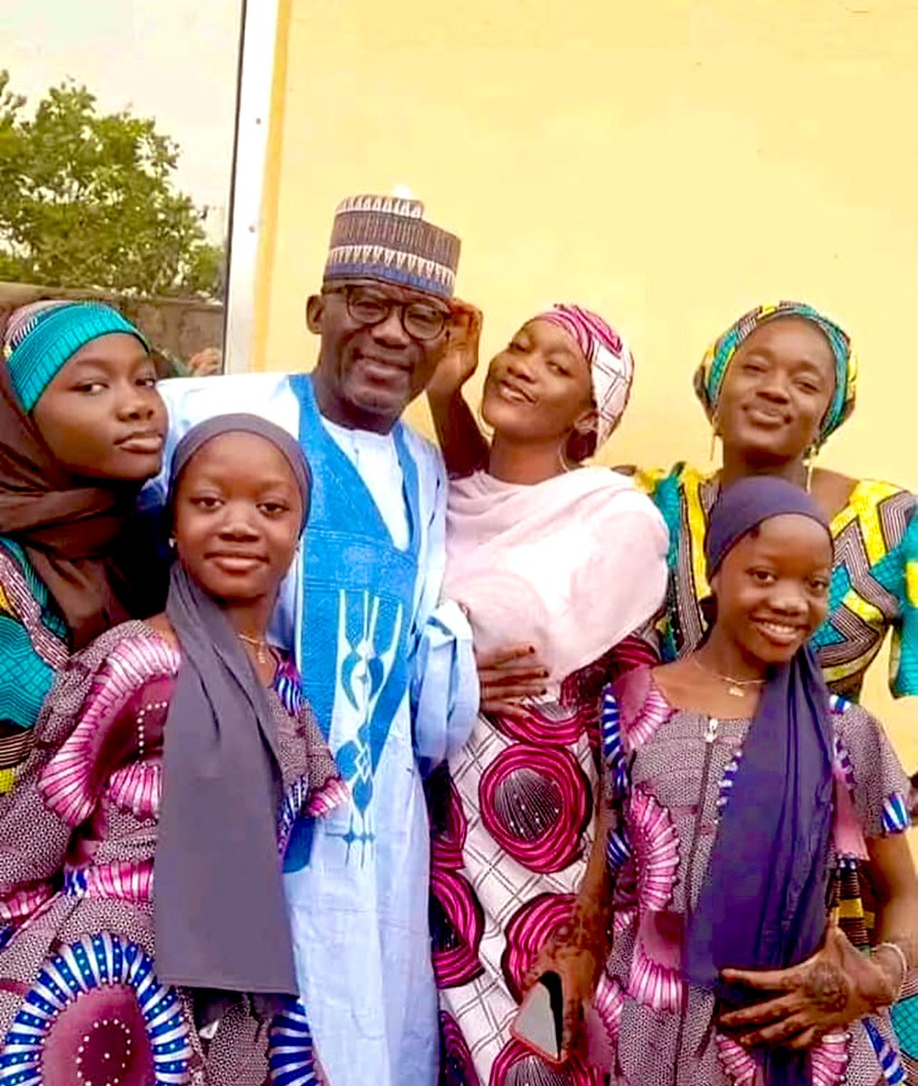 Realoilsheikh's tweet image. Dear President @officialABAT VP @KashimSM, speaker @ngrspeakerabbas, senate president @Senator_Akpabio 

Imagine this is any of you &amp;amp; these are the daughters. One has already been killed by their abductors and the remaining are still with the kidnappers. Imagine you are the…