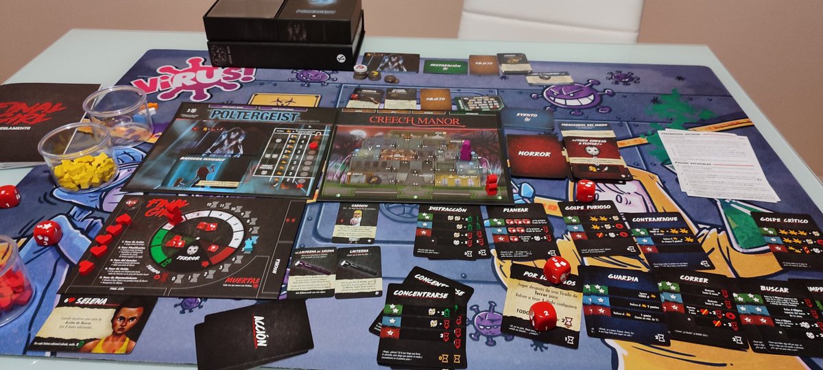 Cess_CP's tweet photo. Mis dieses para este juegazo y de momento "Poltergeist" en "Creech Manor" la combinación más divertida.
La sensación de estar jugando al gato y el ratón con la distribución de habitaciones limitada te tiene en tensión todo el tiempo.
@GenXGamesSpain  #FinalGirl https://t.co/sHx9tpI9l2