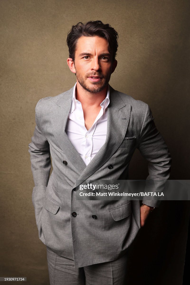 kdlavs's tweet photo. I am not God's strongest soldier 🫠🥵
Part 1

Jonathan Bailey at the #baftatea party at The Maybourne Beverly Hills ✨ https://t.co/lOocpioF4j