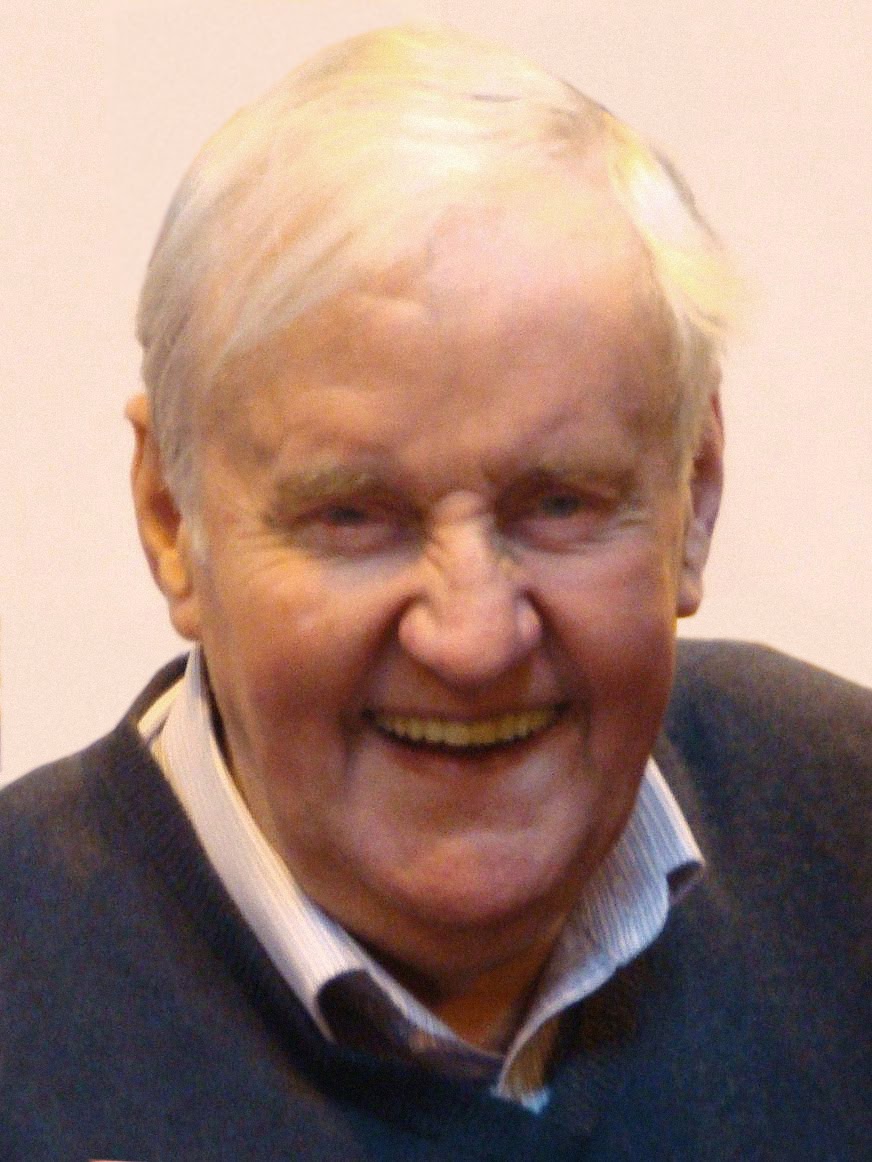 Remembering the great actor Richard Briers who was born on this day in Raynes Park in 1934. George in Marriage Lines, Tom in The Good Life, Martin in Ever Decreasing Circles, four Shakespearian roles in Branagh films and so much more #RichardBriers #RaynesPark