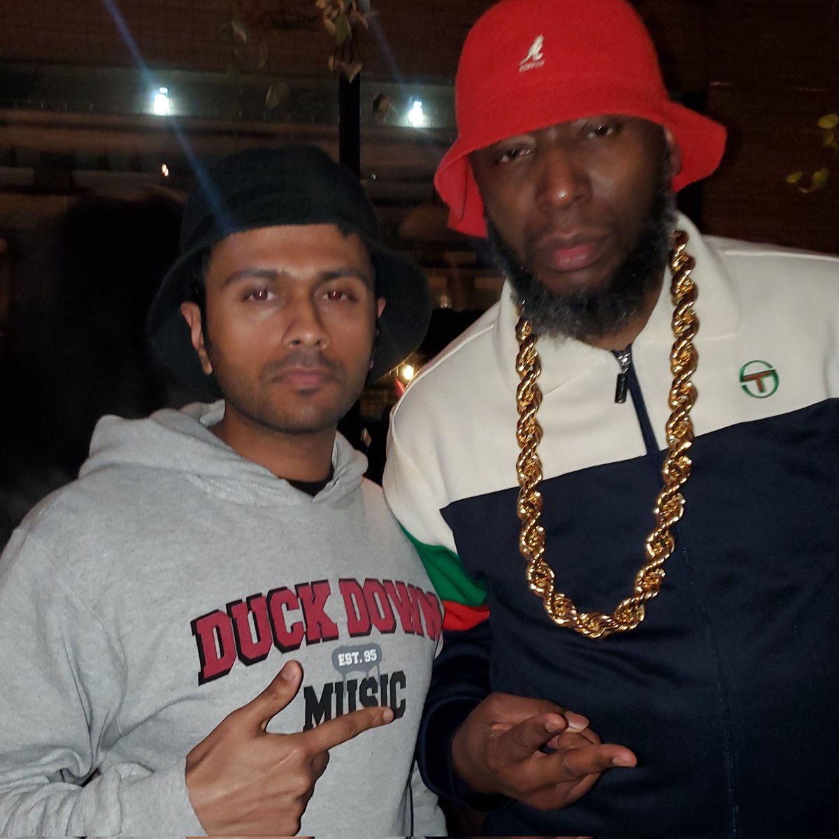 jeevzb90's tweet photo. Great seeing the homie 9th Wonder @9thwonder #jeevzb #9thwonder #producer #dj #emcees #birthdaybash #wilddays #washingtondc https://t.co/onBa2BaKoK