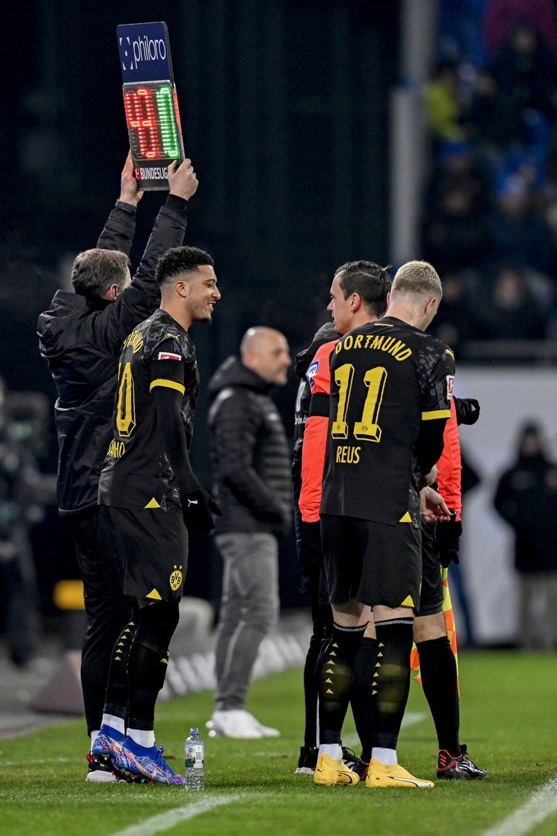 ManUtdInPidgin's tweet photo. Who else dey happy for Jadon Sancho? 😍❤️ https://t.co/iqxecQDToC