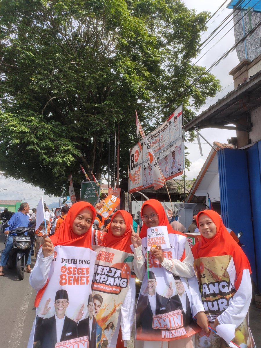 Ya_wafda's tweet photo. #CoblosPKS 
#PKSmenangAMIN 
#PksAniesMenang https://t.co/ySQUArG674