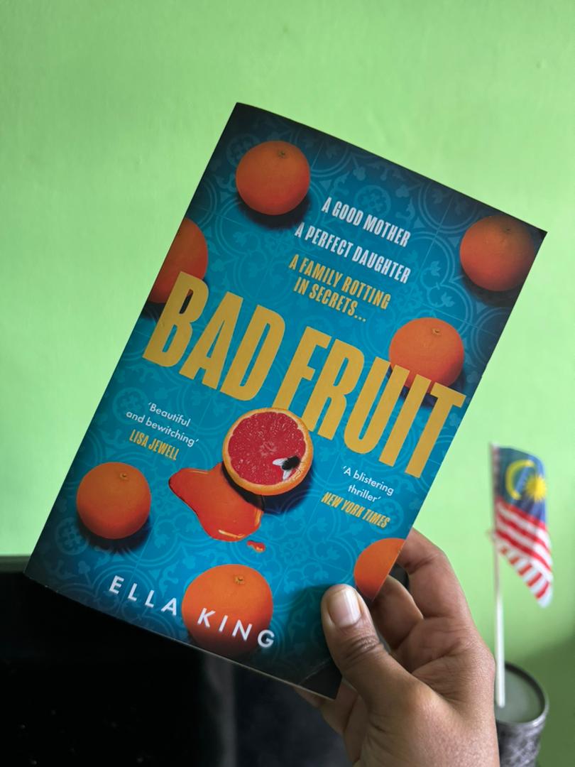 Follow for reviews
instagram.com/travelbypages2…

#badfruit
#ellaking
#booklover
#bookworm
#bookclub
#bookhaul
#haveyoureadthisbook
#bookrecommendations
#instabook
#bookreview
#fyp
#bookish
#readers
#malaysia
#malaysiareader
#bibliophile
#gratitude