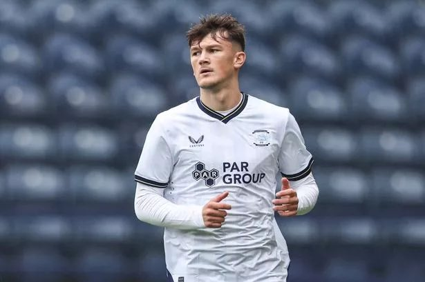 empireofthekop's tweet photo. 🚨ICYMI🚨

Calvin Ramsay has been recalled by Liverpool. PNE boss Robin Lowe confirmed the news 🔴🔙 #LFC

🗣️"We've got no information on it yet, but Liverpool are calling him back. We are just waiting on them to officially announce it, but he has gone back to Liverpool yeah." https://t.co/o7VnqDsHTM