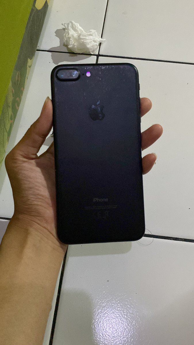 couplewanders's tweet photo. For sale! Iphone 7plus 128gb ori ibox !
2,5 nego! chat dm🥳

#jualiphone #danauang #iphone7plus #jualhp https://t.co/Jmp4PaaY9k