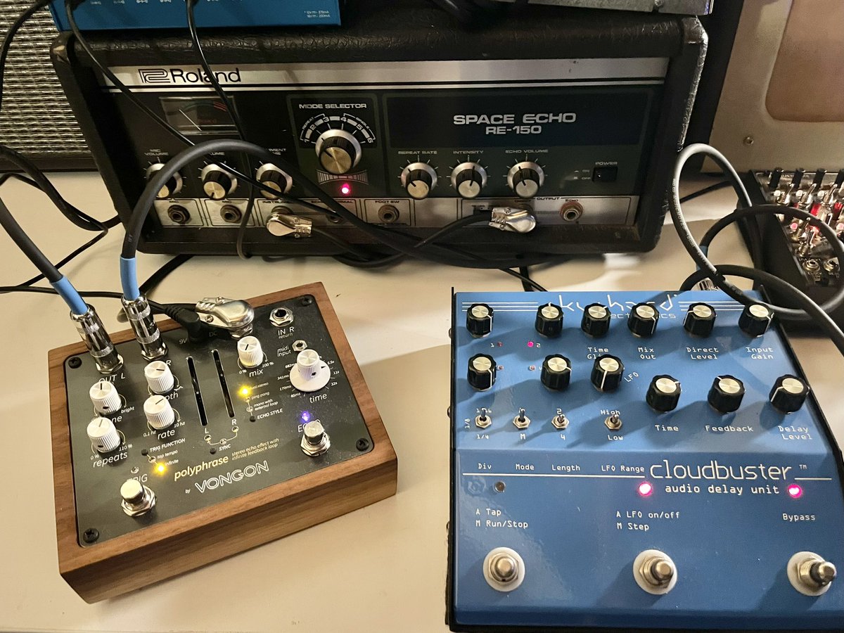 boutiquepedalny's tweet photo. クラウドバスター、スペースエコーRE-150からVongon Polyphrase へカスケード!
結果＝永遠の至福😇

https://t.co/bjqRjpYMSr

#delay #echo #analog #audio #stereo #feedback #loop #vongon #polyphrase #skychord #cloudbuster #roland #re150 #spaceecho  #エフェクター #ギター
#販売 #購入 https://t.co/HRCljOyTrB