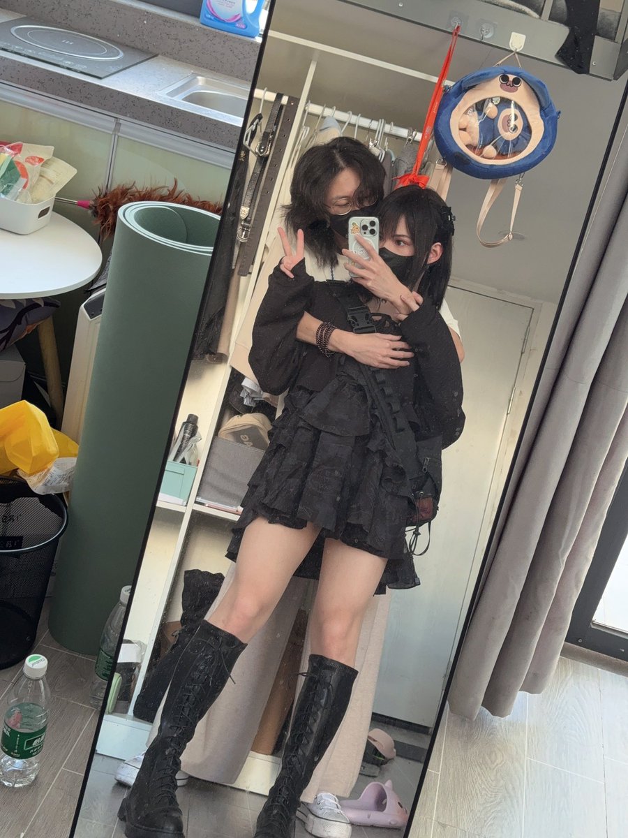 地雷系和良家妇男 https://t.co/hjpzUNRHo1