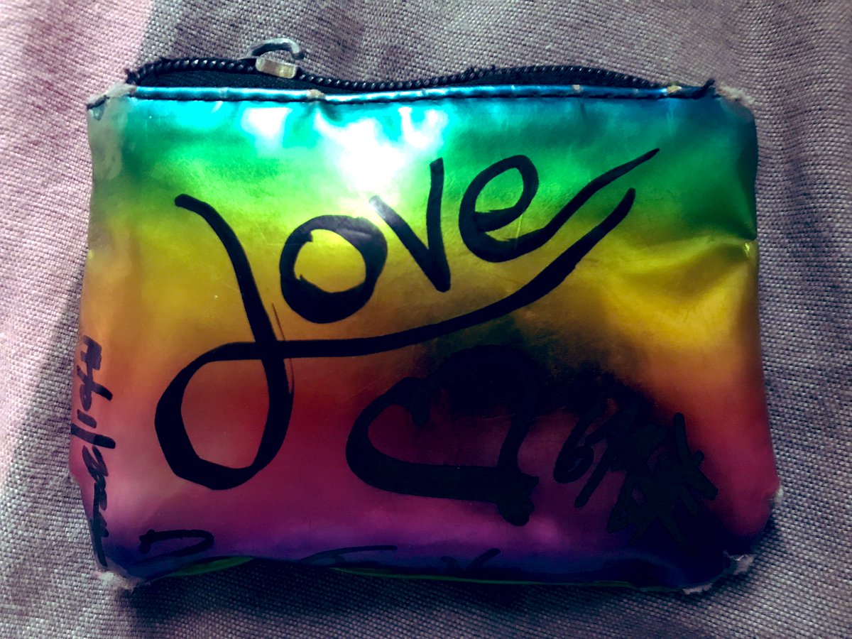djv0073's tweet image. #djartsjournal
#love
#trashandtreasure
#finderskeepers
#hiddengem
#skywriter673