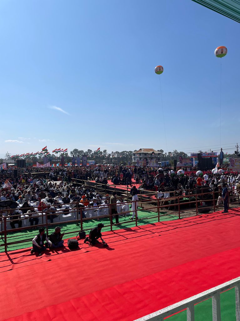 Shaheen08041119's tweet photo. #BharatJodoNyayYatra 
The day that we have all been eagerly waiting for is here! #BharatJodoNyayYatra led by Rahul Gandhi will begin today from Manipur. The Yatra will cover 
 - 6700+ kms
 - 15 states
 - 110 Districts 
In a span of 66 days. 

Nyay Ka Haq Milne Tak
#BJNY https://t.co/GwgsrmEyA2