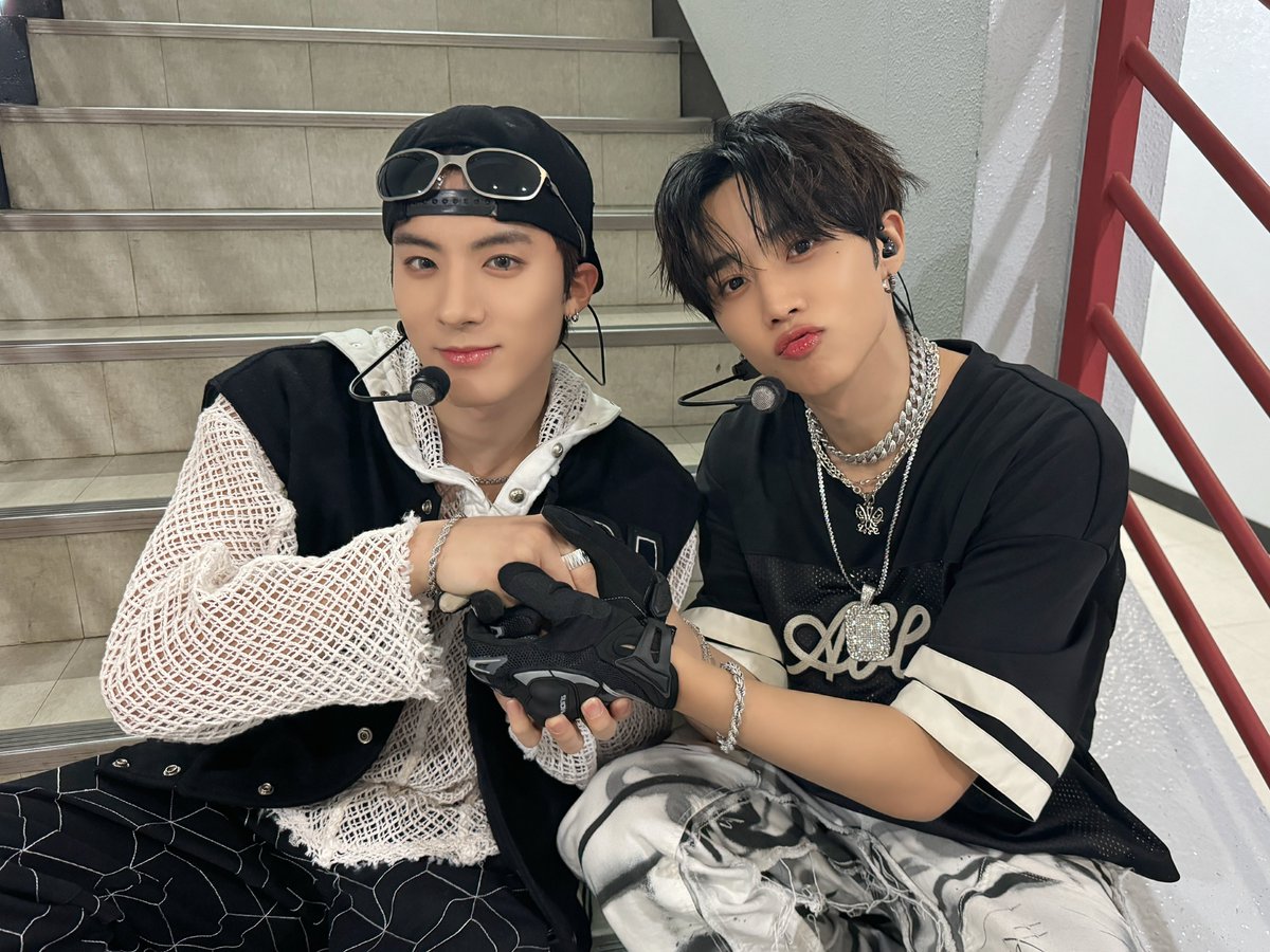 IST_THEBOYZ tweet picture