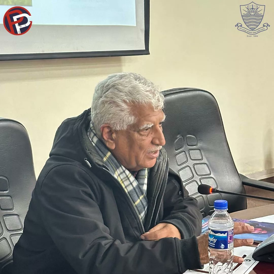 CPPGnews's tweet photo. 📸 ✨| Seminar Snapshots |✨📸
CPPG organized a seminar on "Child Protection Governance in Pakistan Challenges, Gaps and Policy Choices" on January 11, 2024. Dr. Abdullah Khoso was the speaker for the event.
#cppg #fccu #publicpolicy #childprotection https://t.co/co8PrI7UYa