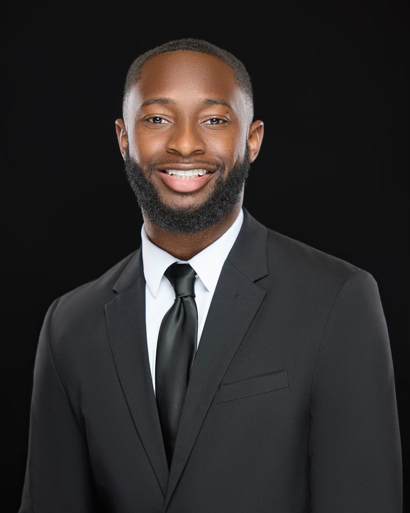 Dr_Bright's tweet photo. Today, we celebrate the birthday of our son, Tar-U-Way Jr. Happy Blessed Birthday son. We love you and very proud of you. We pray God’s bountiful blessings on your life. Continue to walk in favor and grace. https://t.co/qg2msO2bQ5