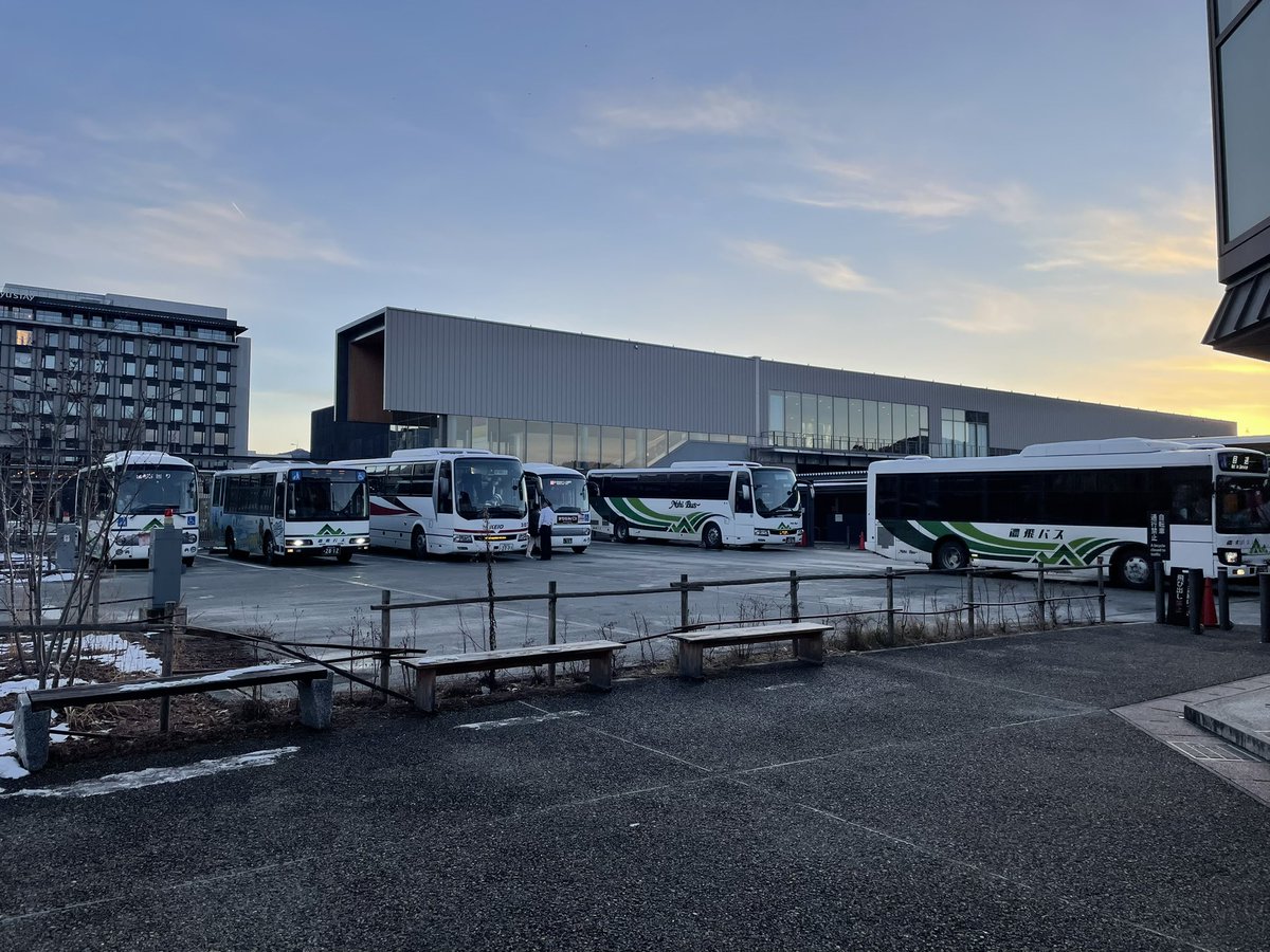 M3_fb2530's tweet photo. 今日は飛騨高山へドライブ
案の定塩だらけに… https://t.co/VY5k2XP2q4