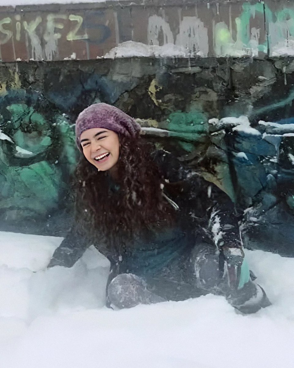 VusalaAliyeva9's tweet photo. ❄️🏂 Eylenceli anlar
#EbruŞahin #Sonw #Tbt https://t.co/RHjBn17dl7