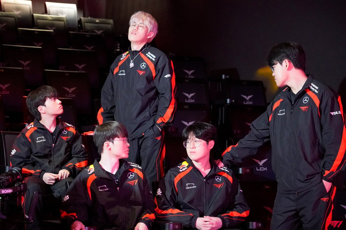 T1 LoL (@t1lol) on Twitter photo 