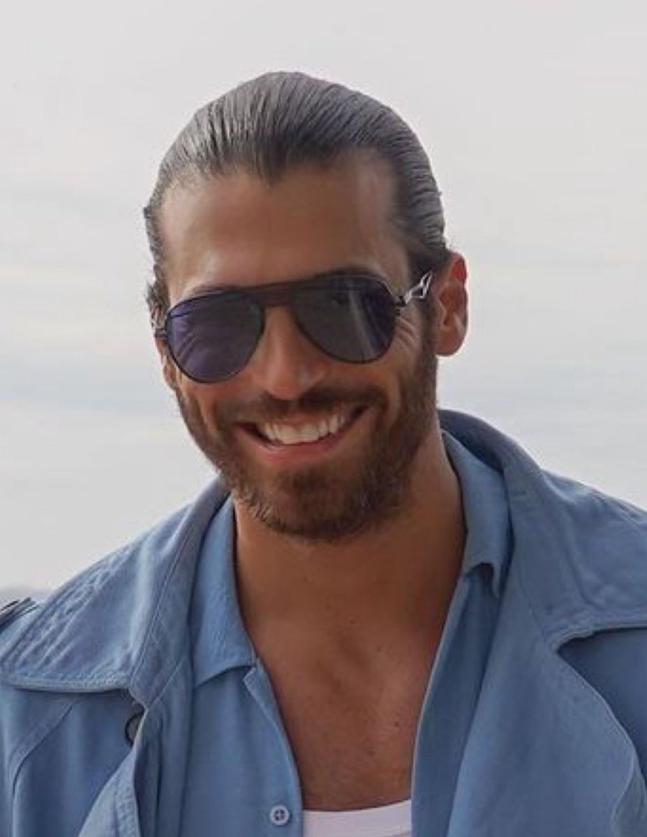 Günaydın 🌎!
Recuerda siempre q tu situación actual no es tu último destino. Lo mejor esta x venir. Vamos a x el domingo. Feliz dia 😊😍😘
 
I ❤️ CANYAMAN
#CanYaman