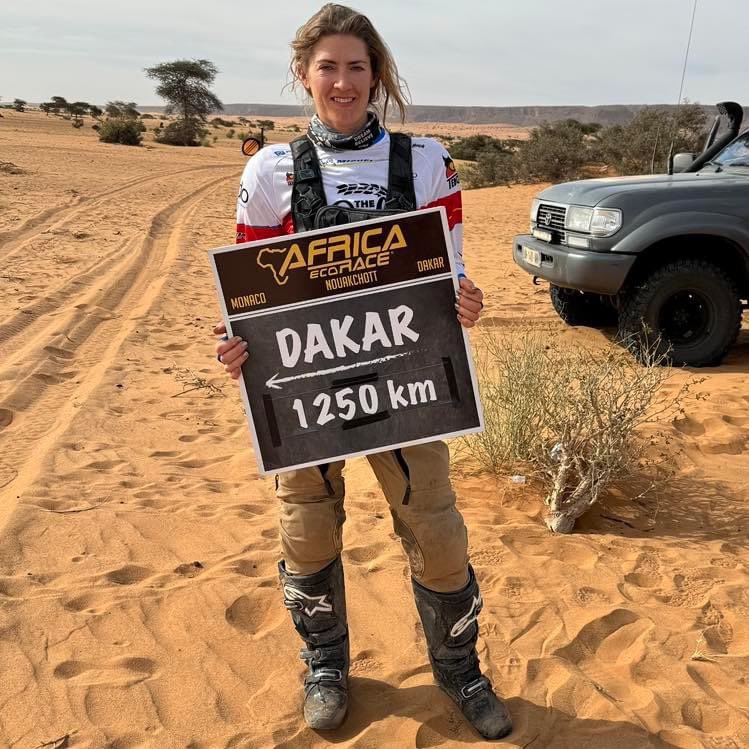 We’re getting closer to the finish! Follow the race guardianbell.co.uk/pages/africa-e… #originaldakar #africaecorace #dakarrally #dakar #desertrace #desertracing  #ktm #ktm450  #alpinestars  #thegirlonabike