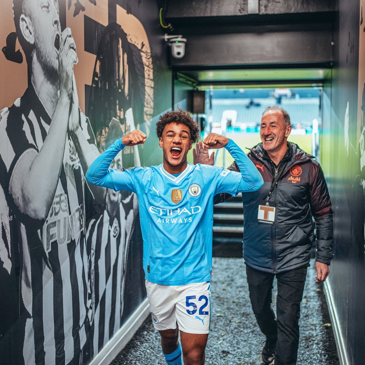 ManCity's tweet photo. 💪🩵💪 https://t.co/ypiInlRQG2