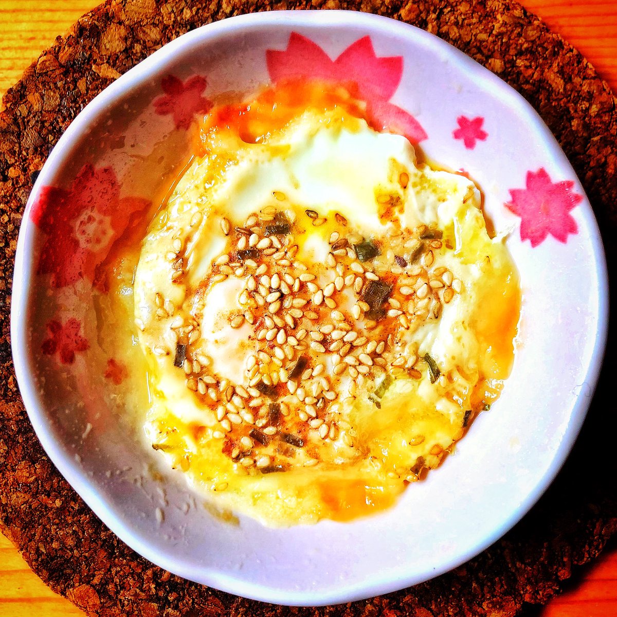 レンジタマゴ
#タマゴ #たまご #egg
#溶けるチーズ #meltycheese
#めんつゆ #極少々 #japanesenoodlesoup #verylittle #fewdrops
#ごまが香るわさび薬味 #カタギ食品 #gomagakaoruwasabiyakumi #wasabiflavorsprinkle #withsesame #katagifoods
#お弁当 #bento
#microwavecooking