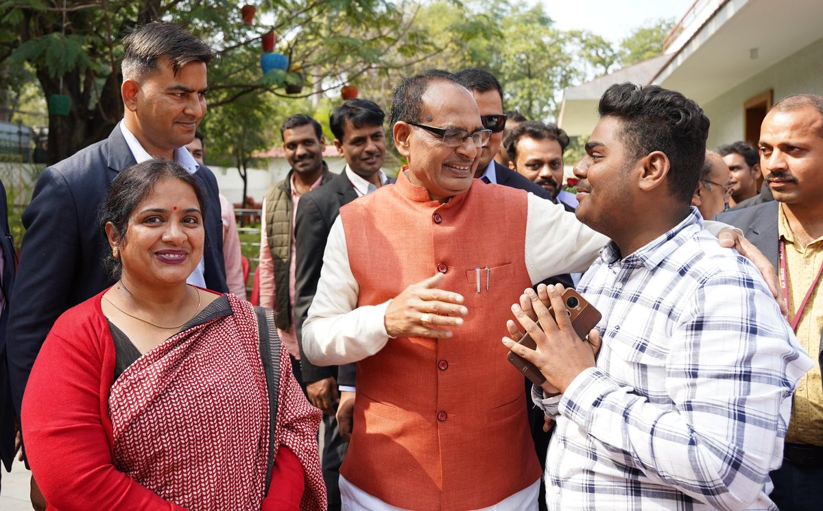 Shivraj Singh Chouhan tweet media