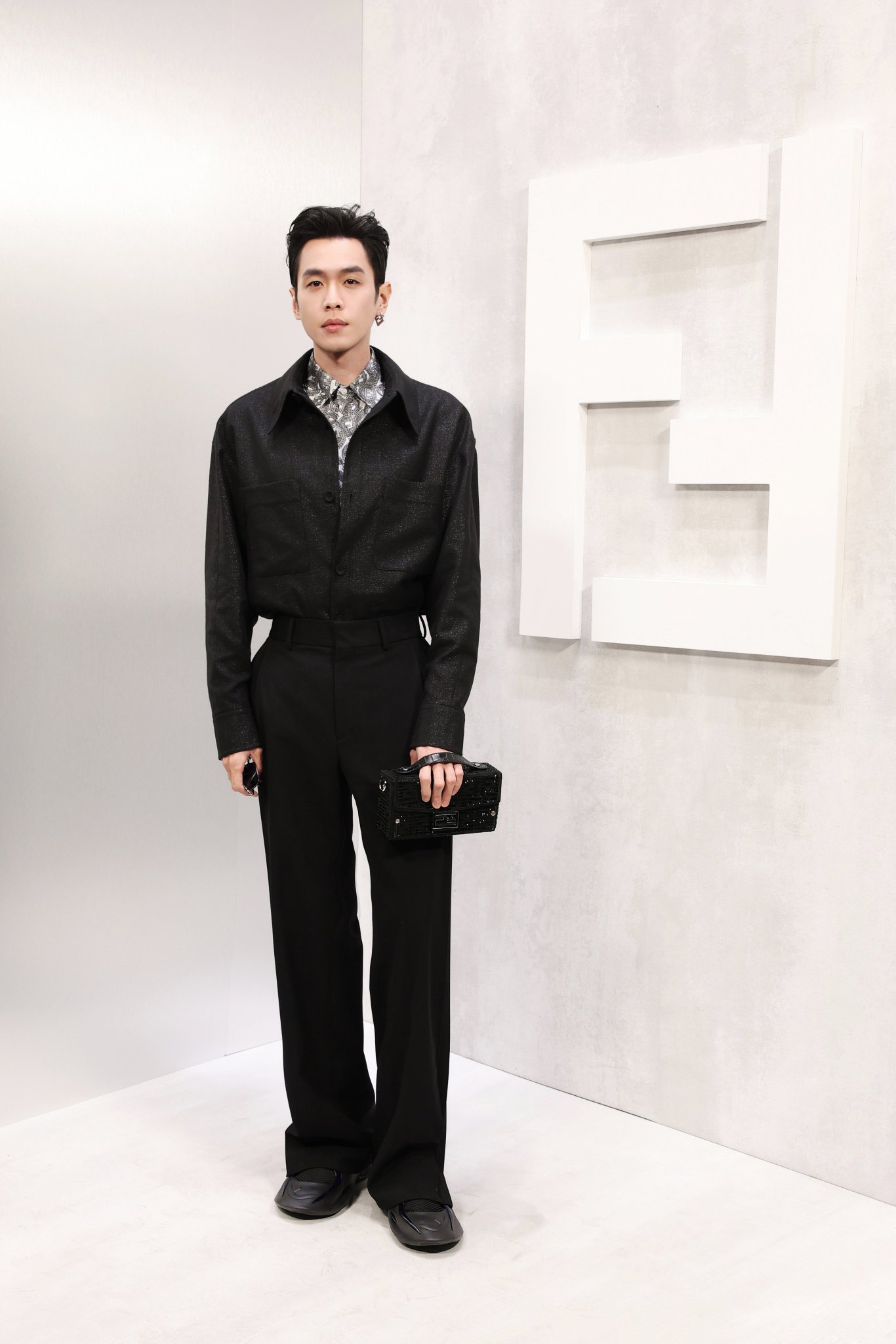 パンツ Fendi Tuxedo Bianco Pant Fendi - White Track Jacket & Pant Set | Mitchell Stores