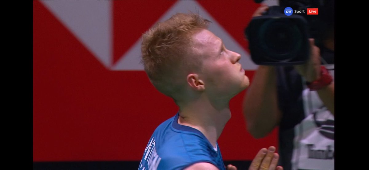 JanniMT's tweet photo. Sådan AA! 👑🏸🏆
#Super1000 #baddk https://t.co/RMRyo7Km6c