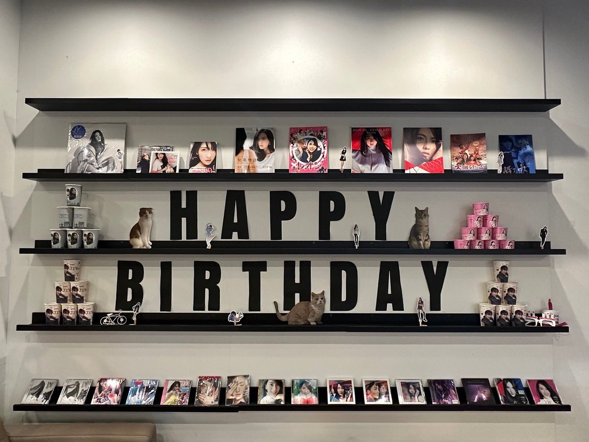 무사히 이틀간의 카페 이벤트가 끝났습니다🎉
와주신 여러분, 감사합니다🙇🏻‍♀️❤️
카페 오너도 멋진 장소를 제공해 주셔서 감사합니다😌💕
또 어딘가에서 만나요👋🏻

#じよんちゃんのおたんじょーび